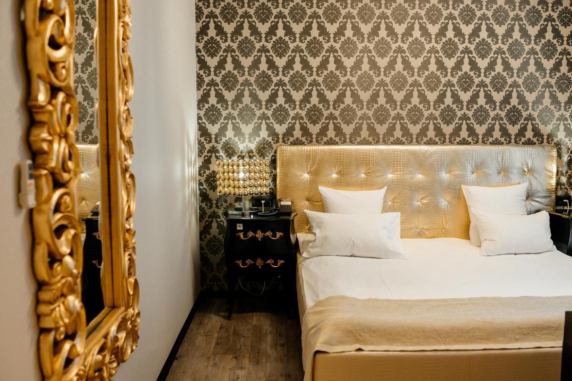 Weekend Boutique Hotel Kiszyniów Zewnętrze zdjęcie