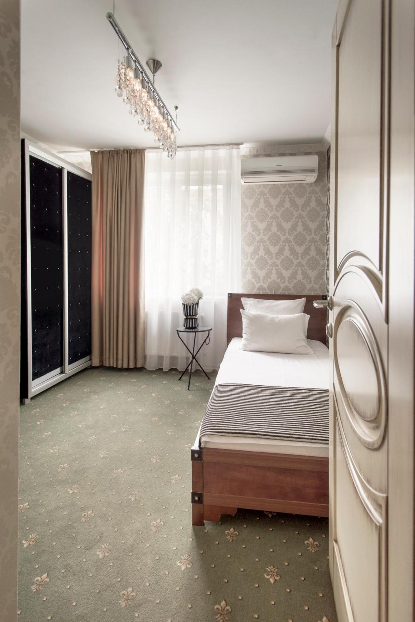 Weekend Boutique Hotel Kiszyniów Zewnętrze zdjęcie