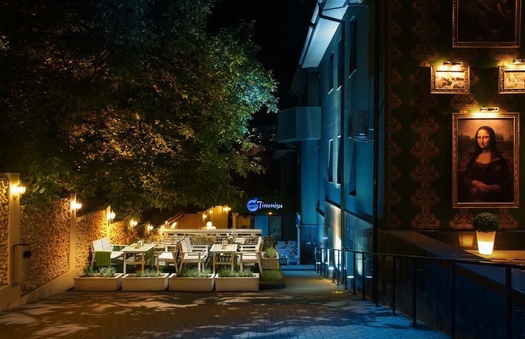 Weekend Boutique Hotel Kiszyniów Zewnętrze zdjęcie